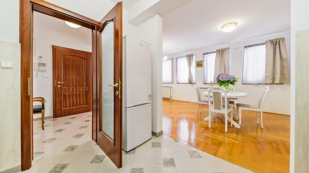 זאגרב Central Apartment Smiley - Free Parking מראה חיצוני תמונה
