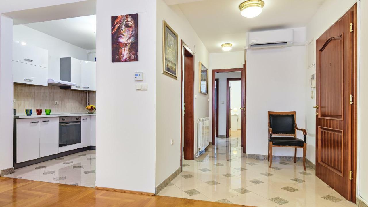 זאגרב Central Apartment Smiley - Free Parking מראה חיצוני תמונה